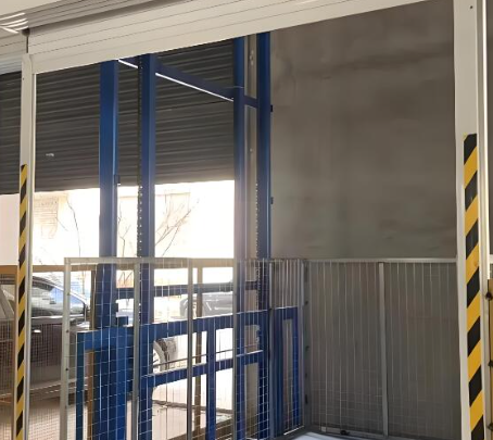 定城镇九恒升降货梯推出智能互联新品 赋能物流仓储高效升级